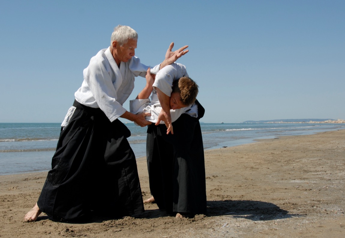 Aikido: droga harmonii i samoobrony w japońskiej sztuce walki